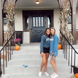 Meet your Posher, Lexi